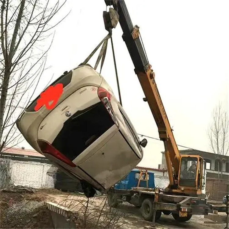 海珠随时待命，吊车24小时道路救援服务全解析