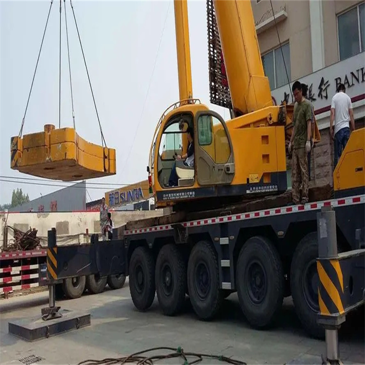 海珠当地吊车出租|机器吊装|75吨|工厂搬迁服务